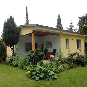  Ferienhaus Sommerhaus Im Grünen