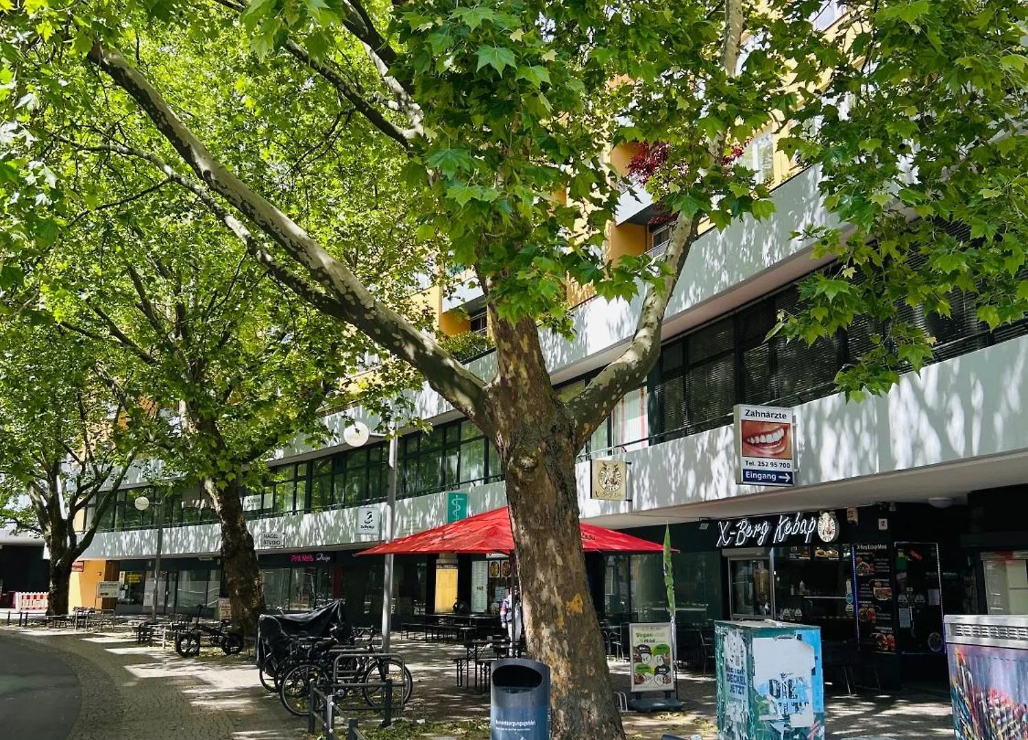 Apartment & Boardinghouse Berlin Friedrichshain-Kreuzberg Germany