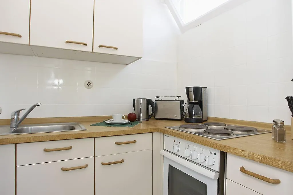 Apartment & Boardinghouse Berlin Friedrichshain-Kreuzberg Germania